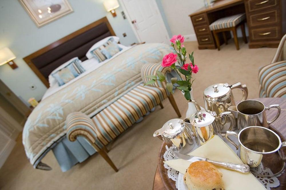 The George Hotel Пенріт Екстер'єр фото