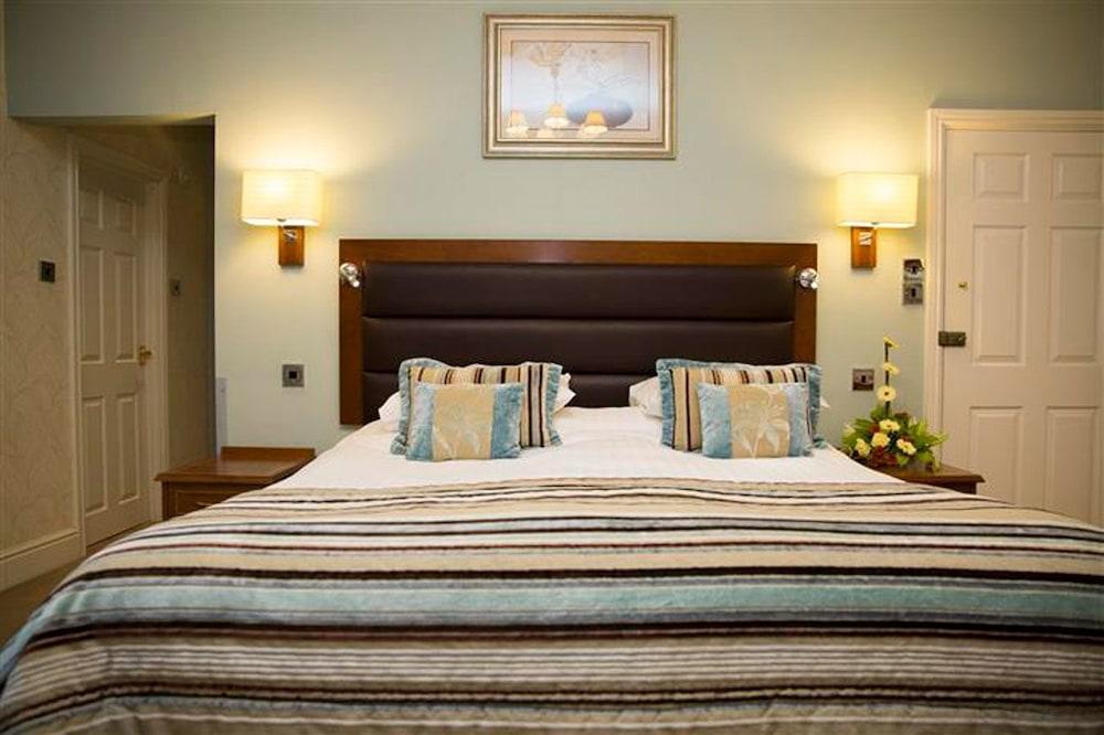 The George Hotel Пенріт Екстер'єр фото