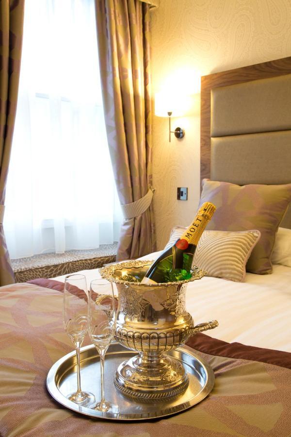 The George Hotel Пенріт Номер фото